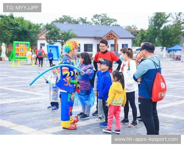 赛事主办方推出家庭套票促进亲子观赛文化发展，亲子家庭比赛