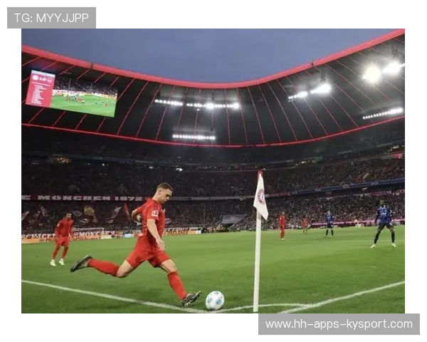 德甲拜仁定位球再显威力,头球完成破门