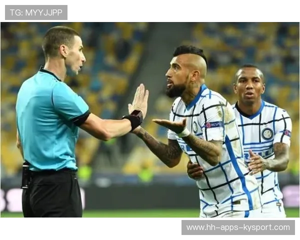 欧冠VAR争议频发呼吁规则与培训标准统一化 欧冠VAR争议频发呼吁规则与培训标准统一化